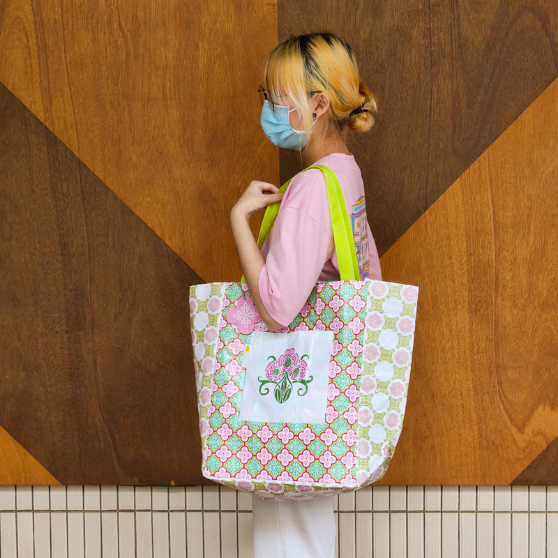 Peranakan Tile Printed Beach Bag - Plum