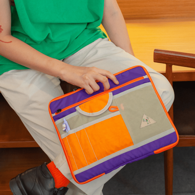 All-in-one iPad Clutch