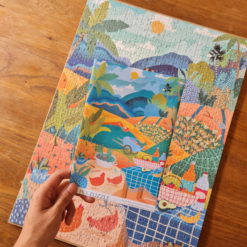 500 Pcs Puzzle South East Asia Artists Collection - Adriana Putri