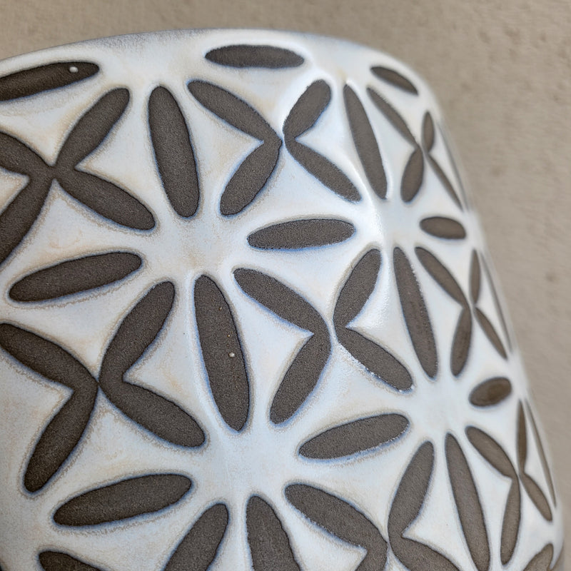 Ceramic Cross Tile Pattern Pot