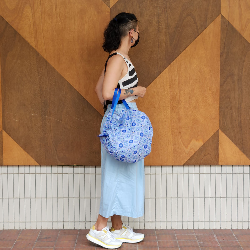 Instantly Fold Shopper Bag Blue Tile