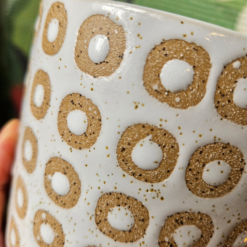 Ceramic Pot with circle pattern