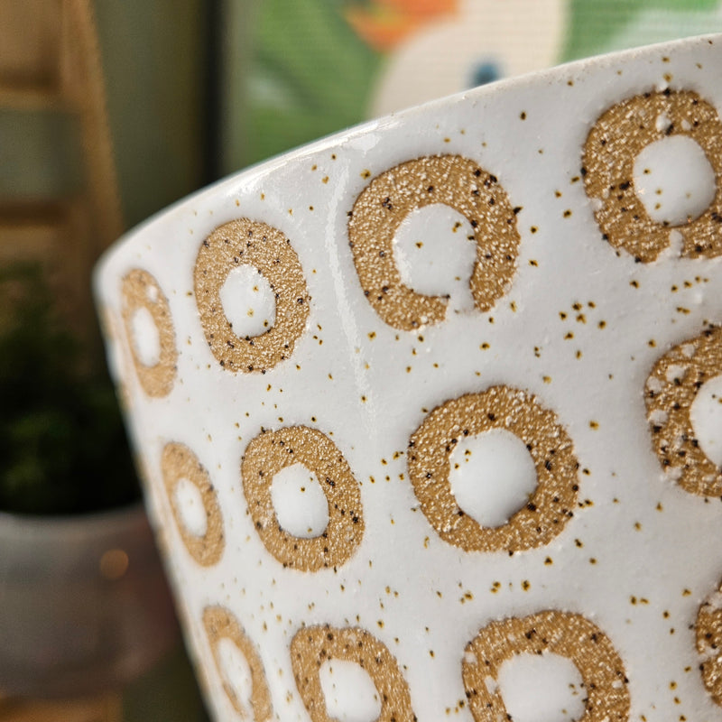 Ceramic Pot with circle pattern