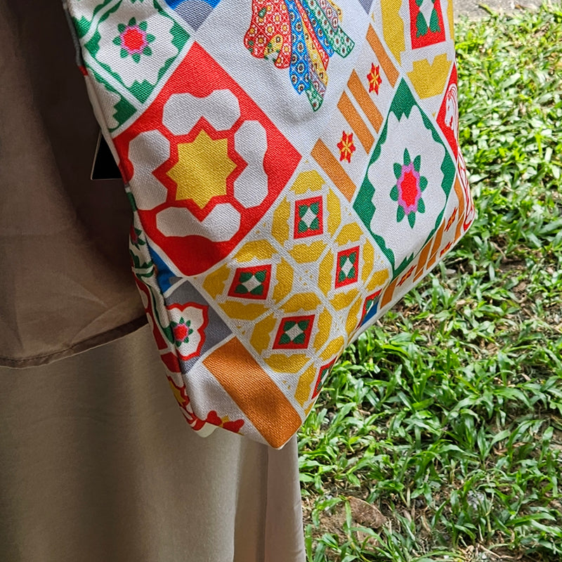 Peranakan Tote Bag - Multi